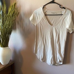 Abercrombie V neck tee